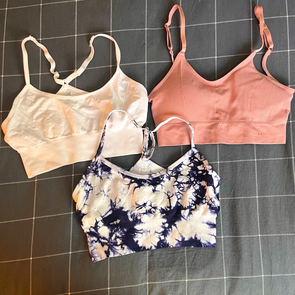 3 sports bras. Never worn.